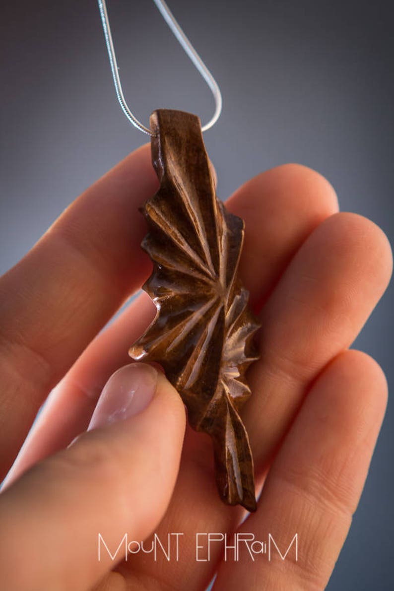 Chic jewelry wooden designer jewelry bat mitzva gift marriage anniversary nature lovers pendant original wooden gift milestone necklace image 4