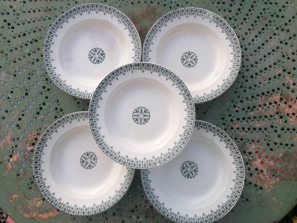Suite De 5 Assiettes