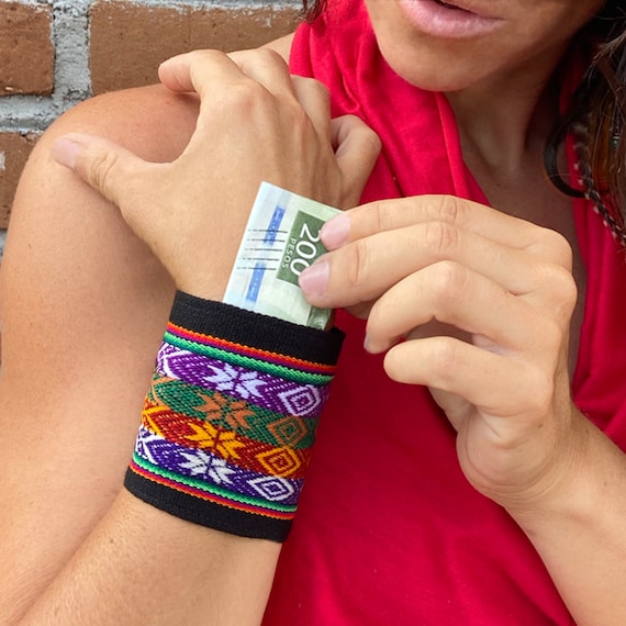 Hand wrist wallet sale