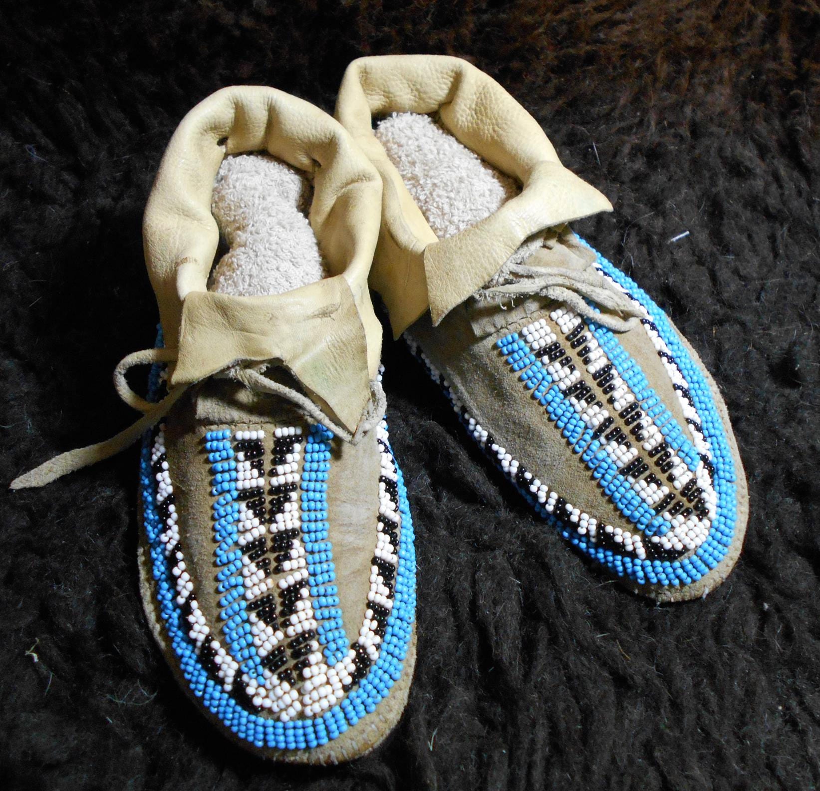 moccasin mules