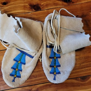 Moccasin with instep beadwork