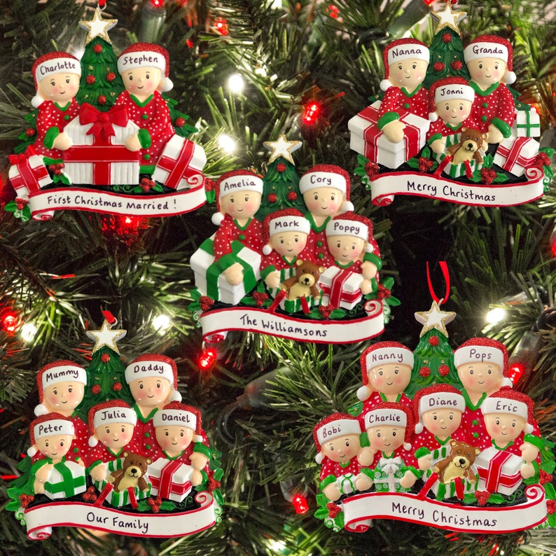 Christmas Decoration. Personalised Family Christmas Ornament for couples and families with 1,2, 3, 4 kids. Xmas Keepsake