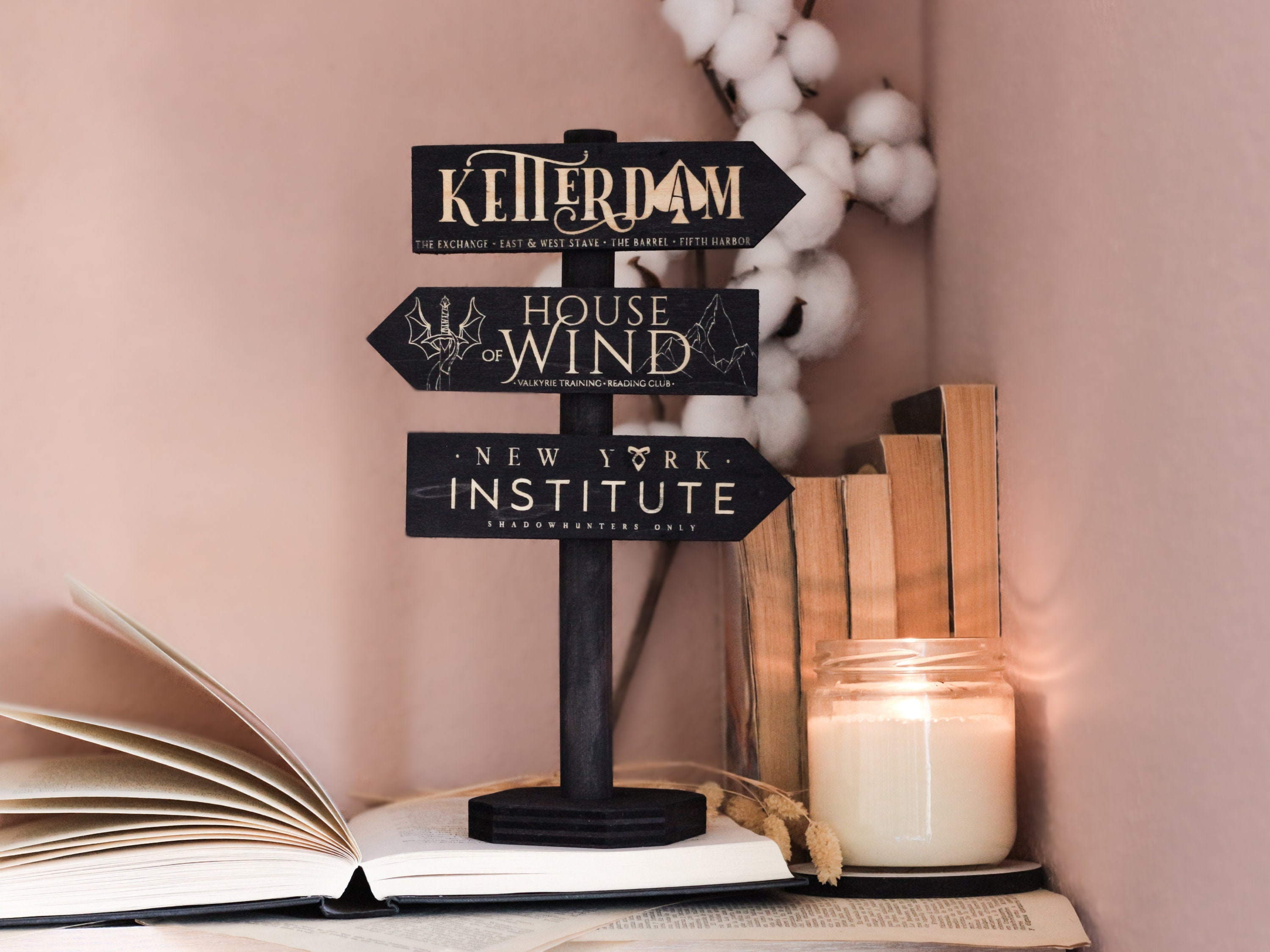 Standing Wooden Signposts, laser engraved, literary places inspired by literature: ACOMAF, Six of Crows, Nevernight...