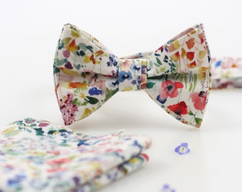 Elegant Floral Bow Tie and Pocket Square Set for Weddings - Handmade Groomsman Accessory