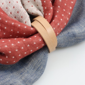 Men&#39;s Linen Infinity Scarf with Leather Strap: Warm Neck Gaiter