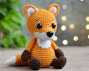 Fox crochet pattern, fox amigurumi toy tutorial, DIY plushie fox for woodland nursery decor, woodland animal creatures mini stuffed fox