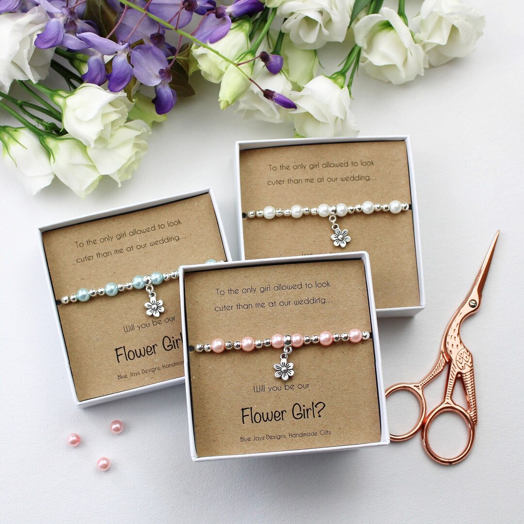 Bracciale Perlato Bianco Con Fiore – Catena Polso Boho, Gioielli Per Donna, Sposa, Damigella (Oro) - 3