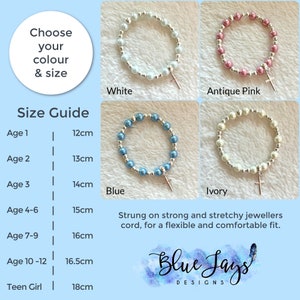 May include: A size guide for beaded bracelets with a cross charm. The bracelets are available in white, antique pink, blue, and ivory. The size guide lists ages and corresponding bracelet lengths in centimeters.