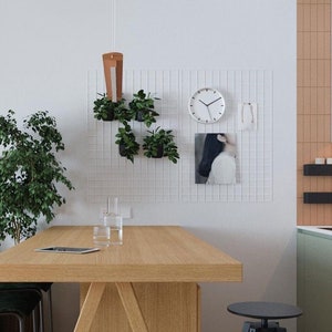 Large Wire Wall Grid, White Grid for Plants, Mesh Memo Board, Big MemoBoard, Hanging Plant Wall, Indoor plant wall, Metal Grid