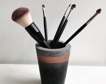 Makeup Brush Holder, Concrete Makeup Brush Organizer, CHRISTMAS gift, Makeup Brush Jars, Concrete Pen Holder, Concrete Brush Holder