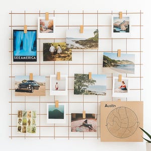 Rejilla de pared de alambre dorado, clips GRATIS, tablero de notas de malla dorada para fotos escolares, panel de avisos para estudiantes, panel metálico para oficina, rejilla de notas, tablero de inspiración