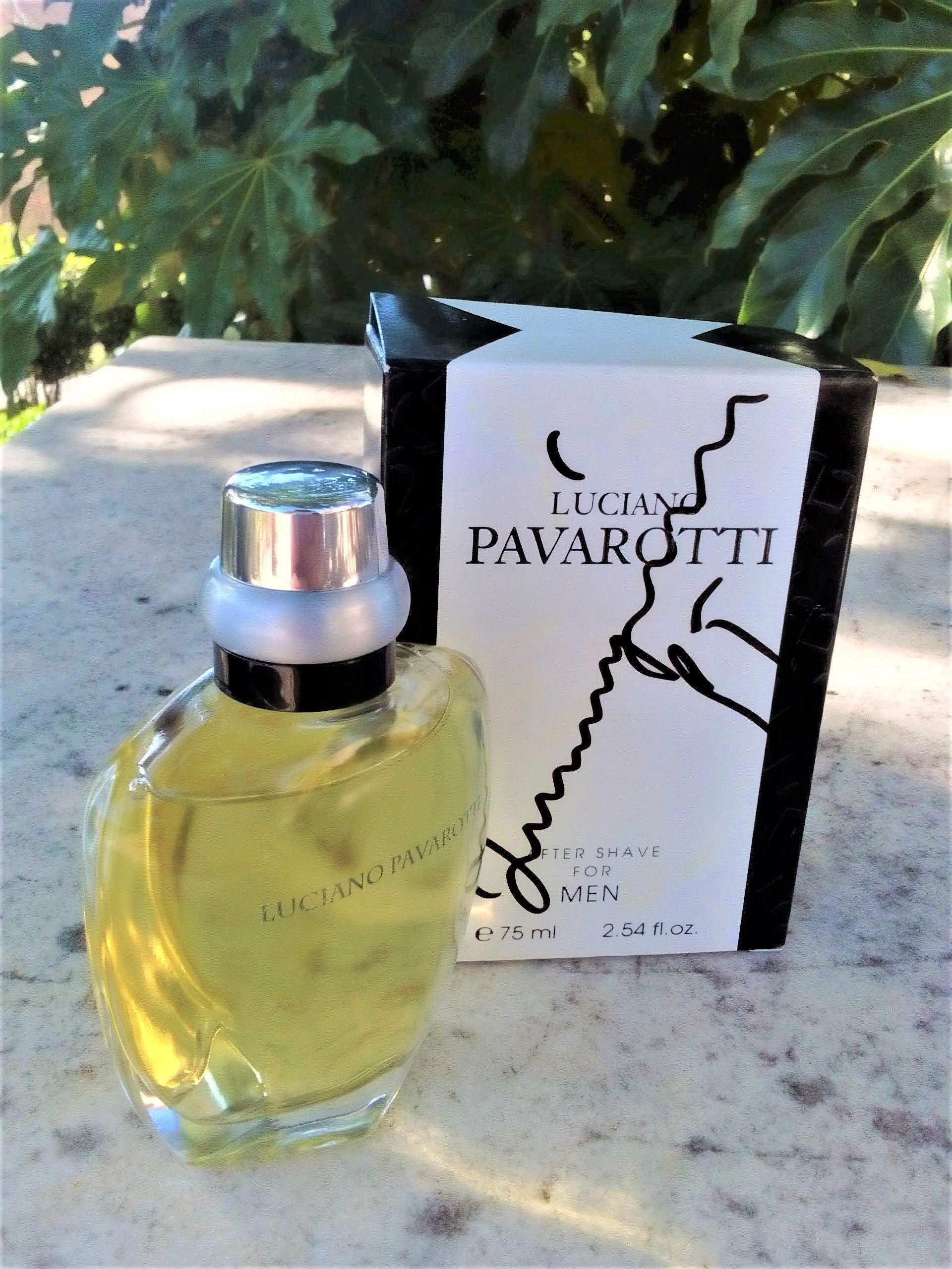 Pavarotti Aftershave in Autographed Box From 1992 Plus the Invitation to the Launch
