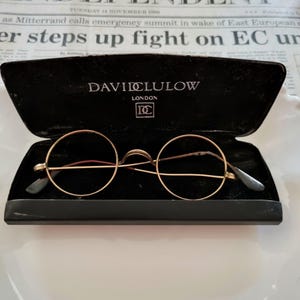 Montures de lunettes anciennes en or laminé avec étui vintage - Petite