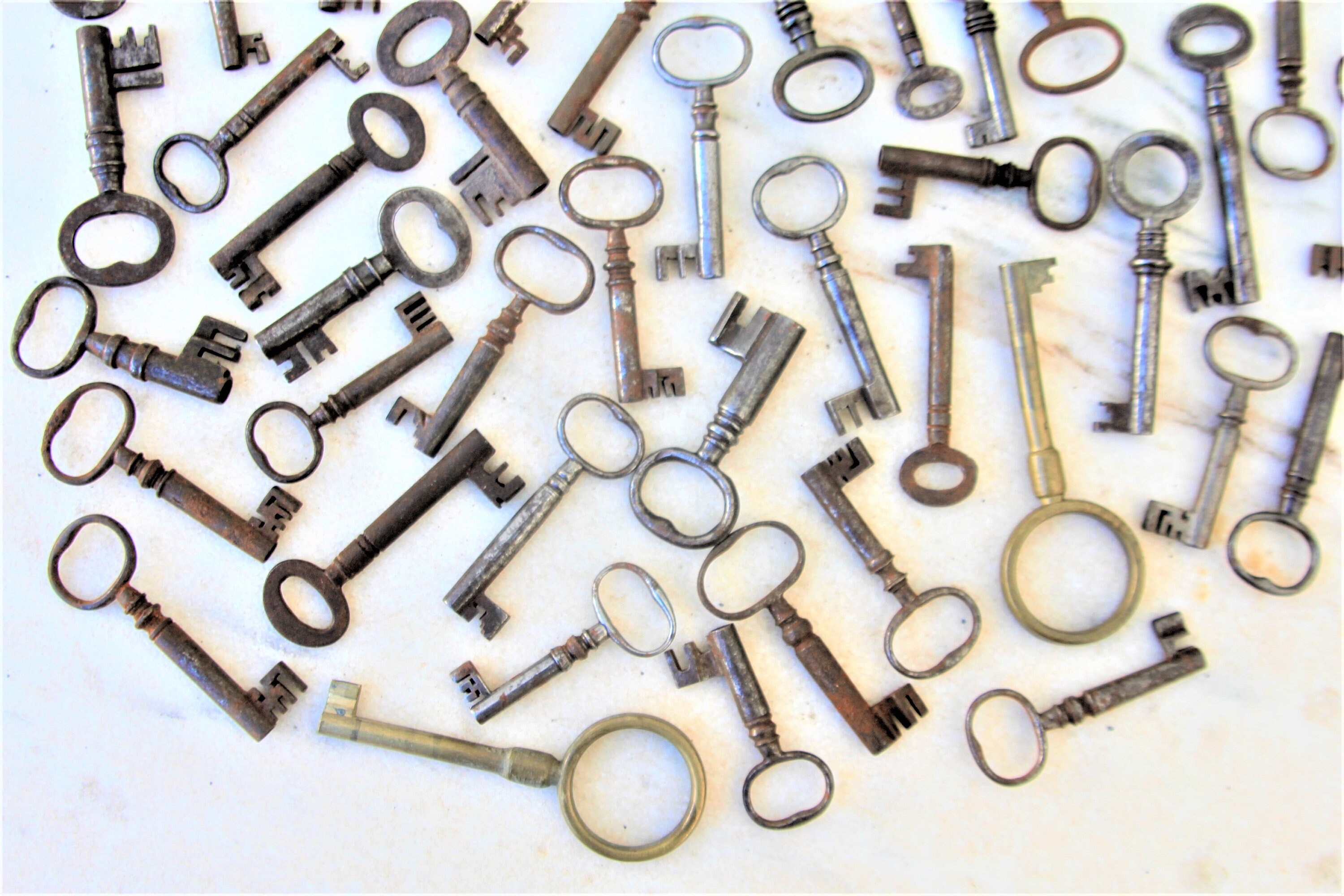 50 Small Decorative Keys From the Period up to Mid Century Etsy