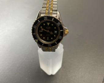 Vintage 32mm Tag Heuer 980.019 Gold Style Watch Etanche