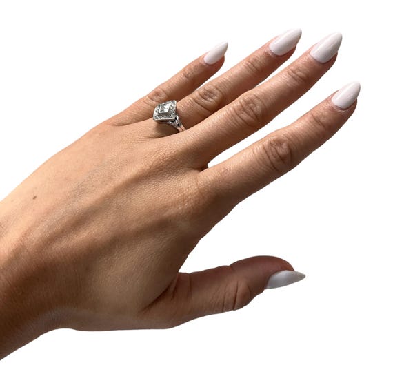14kt White Gold 0.30ctw Diamond Ring View 6