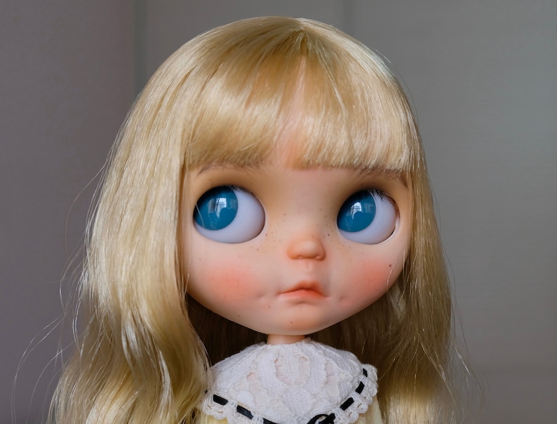 Blythe custom