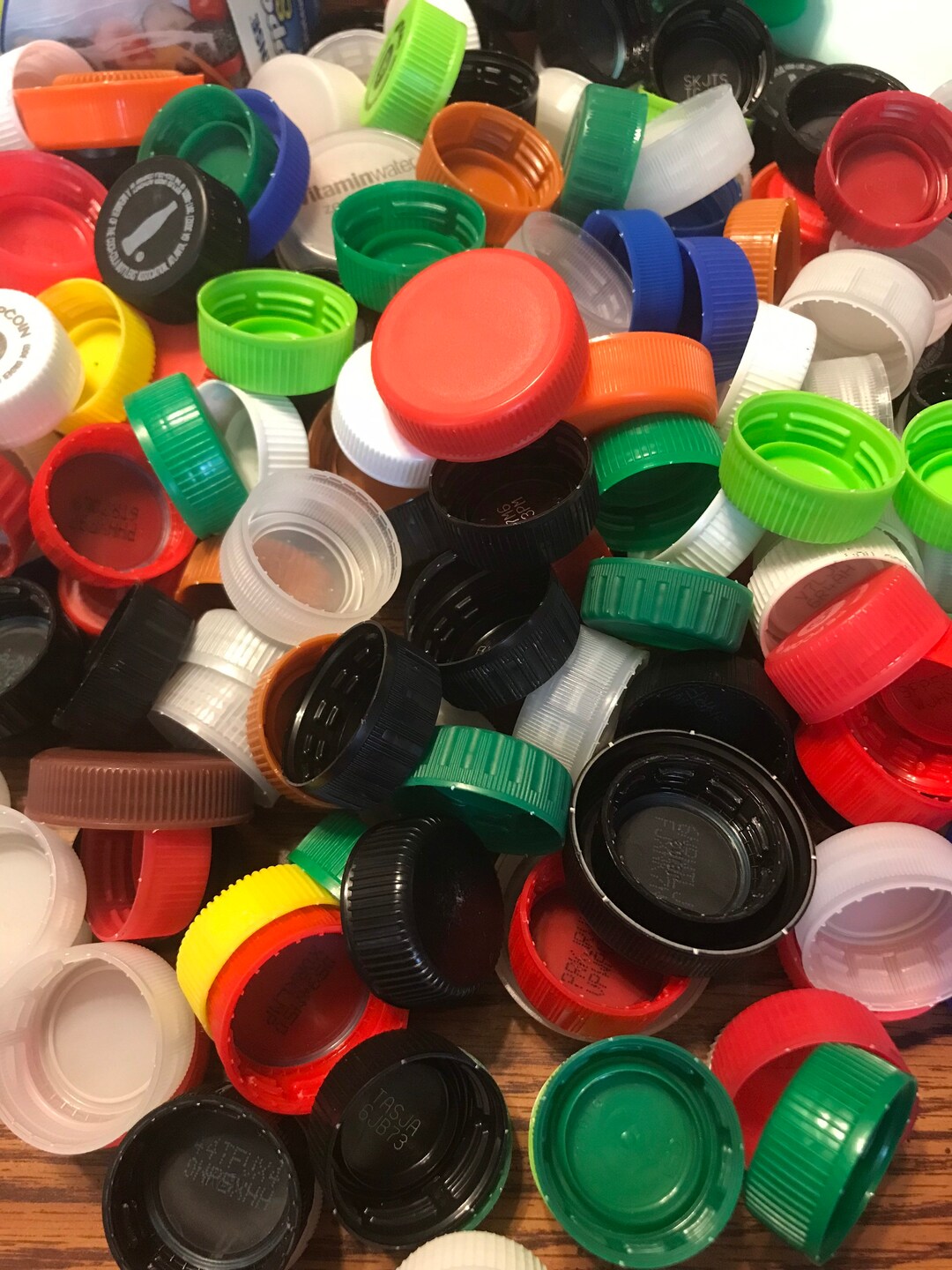 100 Bottle Caps in Assorted Sizes & Colors Lot 2 Etsy