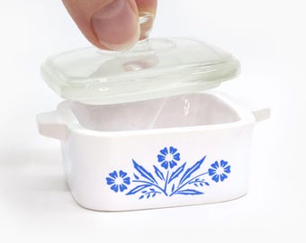 Caja para baratijas con diseño de aciano / Cacerola inspirada en Corning Ware / Decoración de cocina vintage / Regalo para coleccionistas de Pyrex / Bandeja para anillos / Joyeros