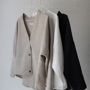 Crop linen shirt | Linen blouse | Relaxed linen shirt | Capsule wardrobe