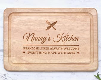 Personalisiertes Geschenk für Nanny, Nannie Schneidebrett, Küche Weihnachtsgeschenk für Nanna, Backgeschenk für Oma, Kochgeschenk für Oma