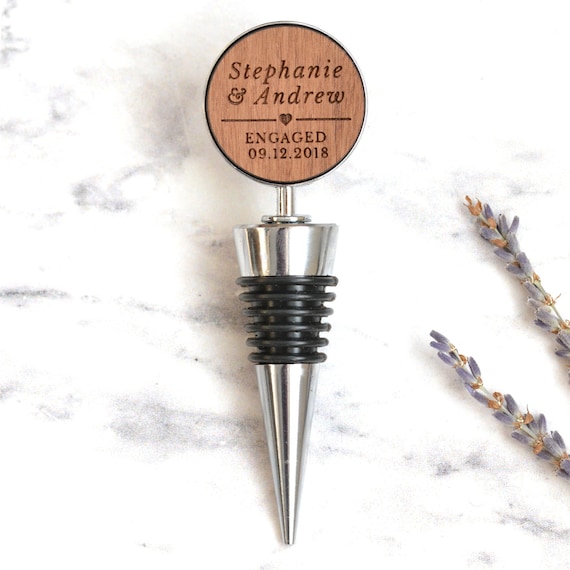 Engagement Gifts For Couples Wine Accessories Personalised Bottle Stopper Engraved Wedding Presents 