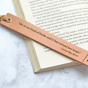 Personalised Gift Mum, Birthday Present for Mum, Reading Gift, Book Lover Gift, Personalised Leather Bookmark image 2