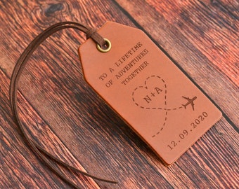 Custom Leather Luggage Tag, Personalised Leather Anniversary Gift, Personalised Gift for Him or Her, Wedding Gift, Travel Gift for Couple