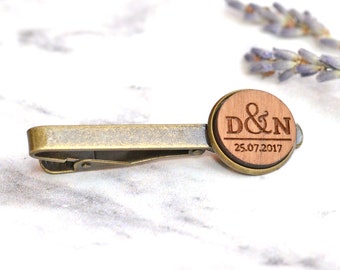 Engraved Initials and Date Tie Clip - Personalized Tie Bar - Wedding Gift - Groom Gift - Groomsmen - Best Man Gift - Anniversary Tie Bar