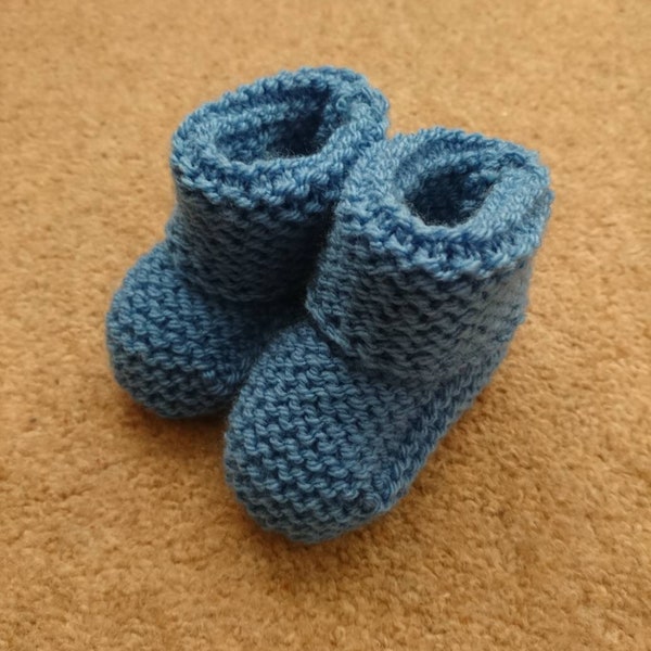 Hand Knitted Baby Booties (0-3 months) Blue