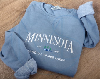 Embroidered Minnesota, Land of 10,000 Lakes Vintage Dyed State Crewneck, MN, Apparel, Sweatshirt, Crew Sweater, 1858, Oversized Long Blue