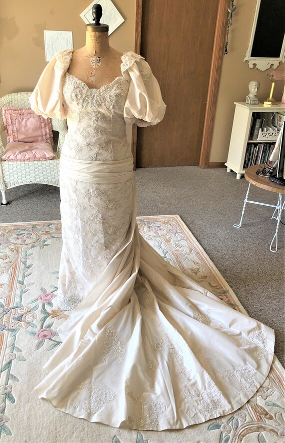 ecru bridesmaid dress