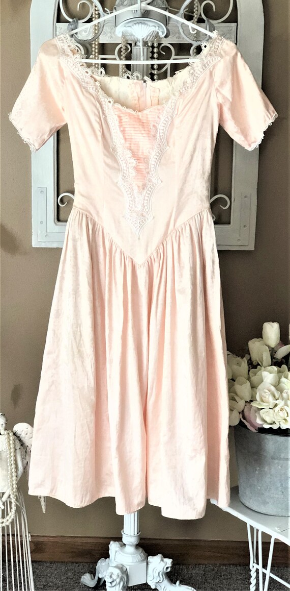 Vintage Scott McClintock brand Peach Dress, Off th