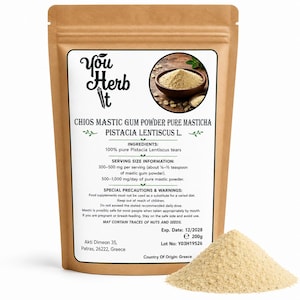 Peut inclure: Un sachet brun refermable contenant 200g de poudre de gomme mastic de Chios. L'étiquette porte le texte You Herb It, Chios Mastic Gum Powder Pure Masticha Pistacia Lentiscus L., les ingrédients, les conseils d'utilisation et les précautions.