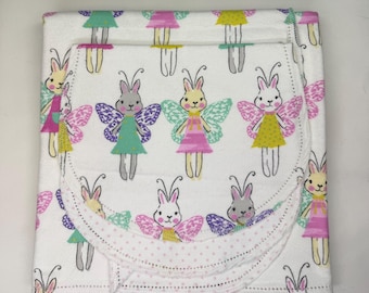 Manta de bebé de franela con diseño de conejito y paño para eructar, kit con borde de ganchillo cosido, regalo para bebé con diseño de conejo