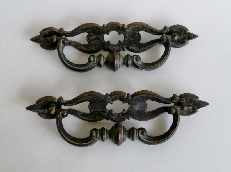 Vintage 8 Inch Drawer Pulls In Bronze Finish W 6 Inch Etsy