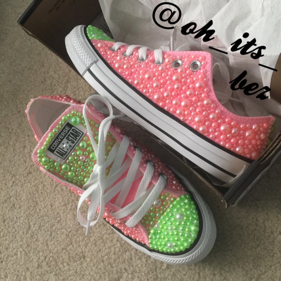 places that customize shoes near me