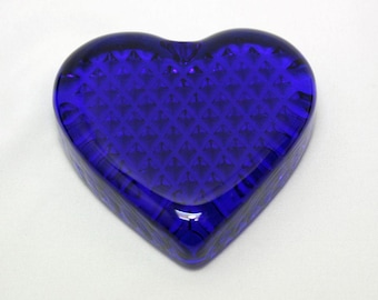 Vintage Hand Blown  Cobalt Blue Heart Paperweight, Decorative, Art In Excellent Condition