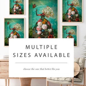 K&ouml;nnte beinhalten: Ein digitaler Kunstdruck mit einer Frau mit einer Blumenkrone und einem Blumenkleid, umgeben von Schmetterlingen und Blumen. Der Druck ist in verschiedenen Gr&ouml;&szlig;en erh&auml;ltlich und in einem Holzrahmen gerahmt. Der Text "MULTIPLE SIZES AVAILABLE" und "choose the one that better fits you" wird unter dem Druck angezeigt. Der Text "BOTH USA AND EU STANDARD POSTER SIZES" wird am unteren Rand des Bildes angezeigt.