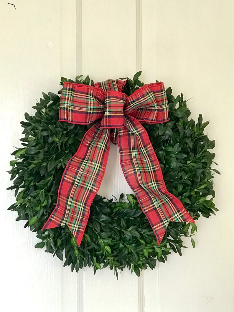 Christmas Wreath, Boxwood Wreath, 12, Fresh Boxwood Wreath, Live Holiday Wreaths, Front Door Wreath, Natural Wedding Decor, Real Boxwood Tartan Plaid