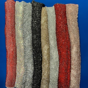 Strass Blätter / Strassgewebe, 45 Zoll lang und 14 Zoll breit Stein Größe 2mm Flexible Schöne Strass Mesh