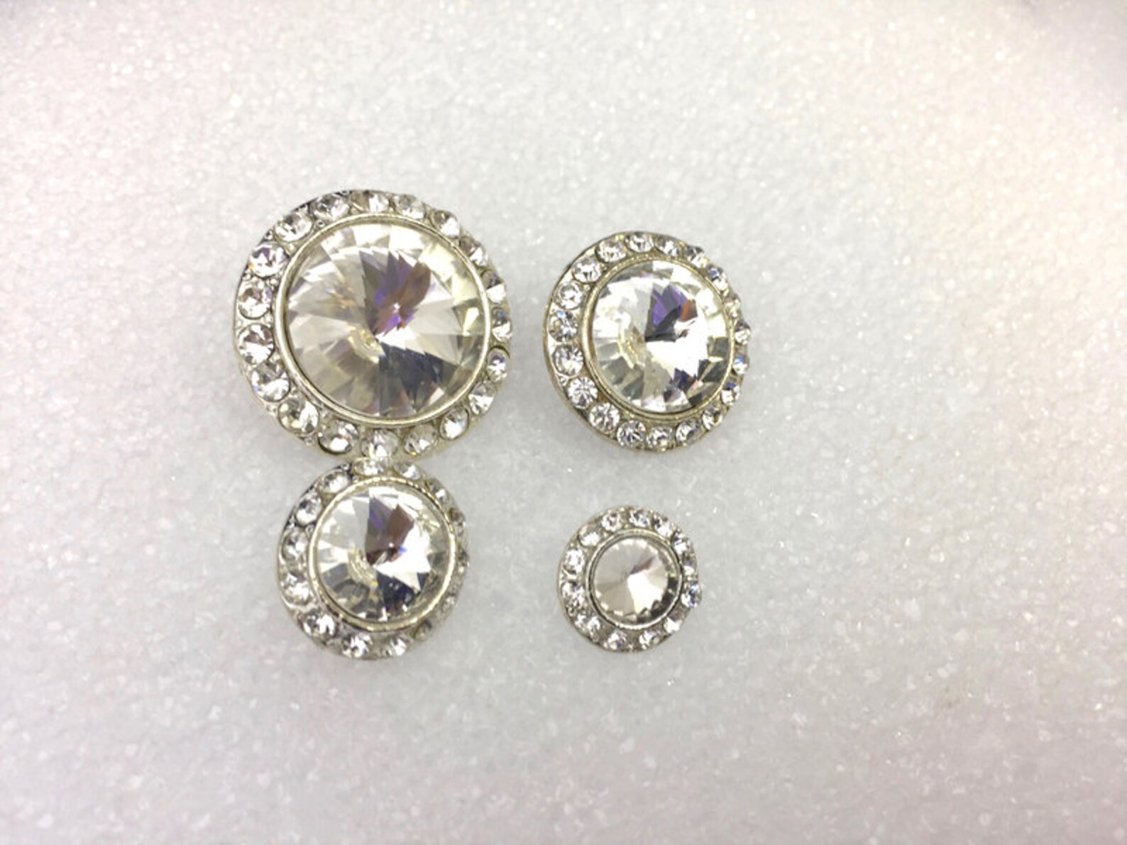Unique Rhinestones Buttons With a Vintage Flare GB0218 - Etsy