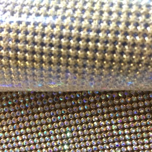 Strass Blätter / Strassstoff , 122cm lang und 30cm breit, Steingröße 2mm, zum Aufbügeln Schöne Strassmasche