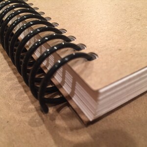Spiral Bound Sketchbook : Multi-media Book. Simple Sketch. (8.5" x 11") SB-50100-TS image 4