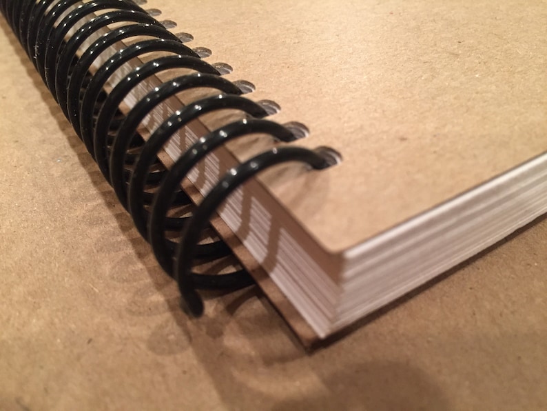 Spiral Bound Sketchbook : Multi-media Book. Simple Sketch. (8.5" x 11") SB-50100-TS image 4