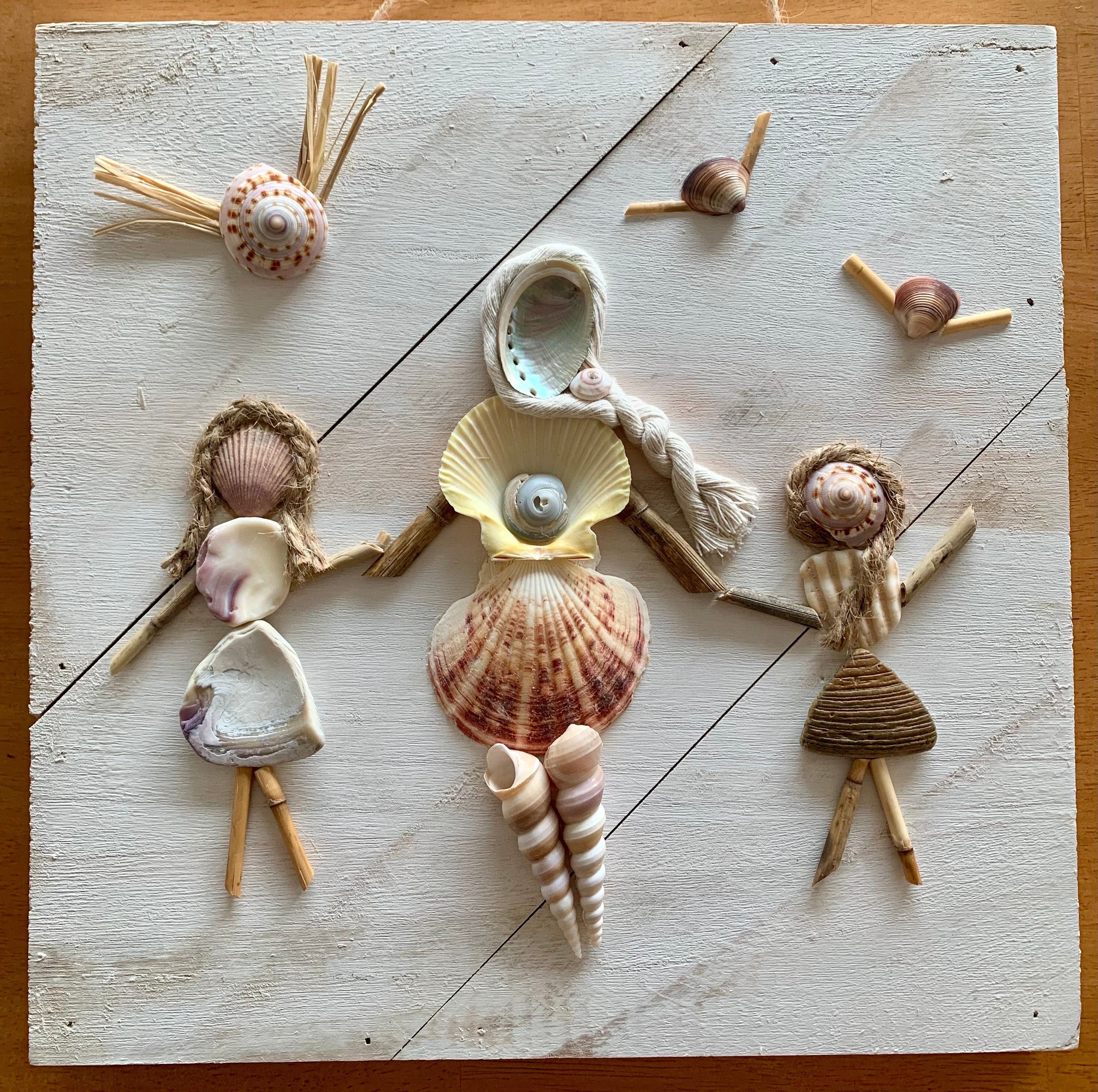Seashell People Wall Art Decor / Grandmother / Mother & Daughters