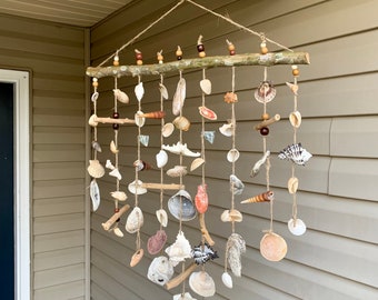 Seashell Wind Chime / Coastal Home Decor / Beach Wall Hanging