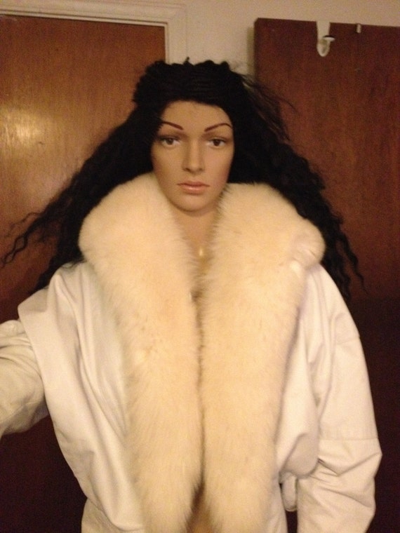 White Leather Jacket with Fur Vintage
