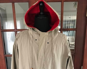 Vintage 1990’s Oscar De La Renta hooded Light Jacket Raincoat