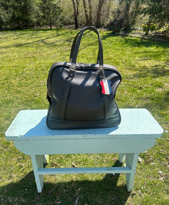【1970s USA vintage】American Tourister 鞄 Vintage 70s Med. Size American Tourister Brown Vinyl Hippie